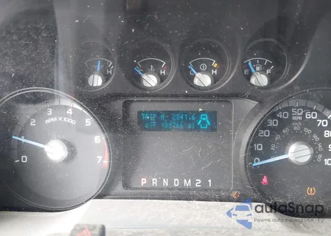 2015 Ford F-250 Xl z USA, uszkodzony, nr VIN 1FT7X2B64FED04743